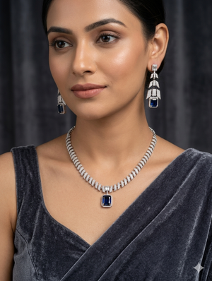 Orniya Necklace Set with Earrings
