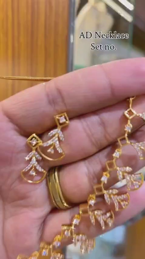 Orniya Necklace Set with Earrings